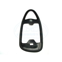 Guma pod tylną lampę 68-72 prawa