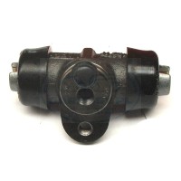 Cylinderek hamulcowy przód 58- VARGA