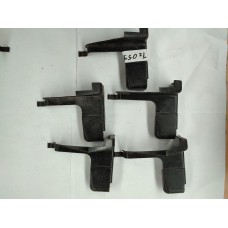 UZ Osłona wewnętrzna zamka drzwi przednich prawa Bus T2 08/73-07/79 (t2059)