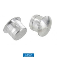 Aluminiowe zaślepki końcowe belek bagażowych tylnej ławki (para)